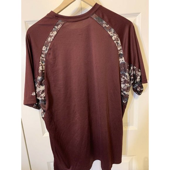 Play Hard Pray Harder Men’s Sz L T Shirt Badger Maroon White - Picture 6 of 6